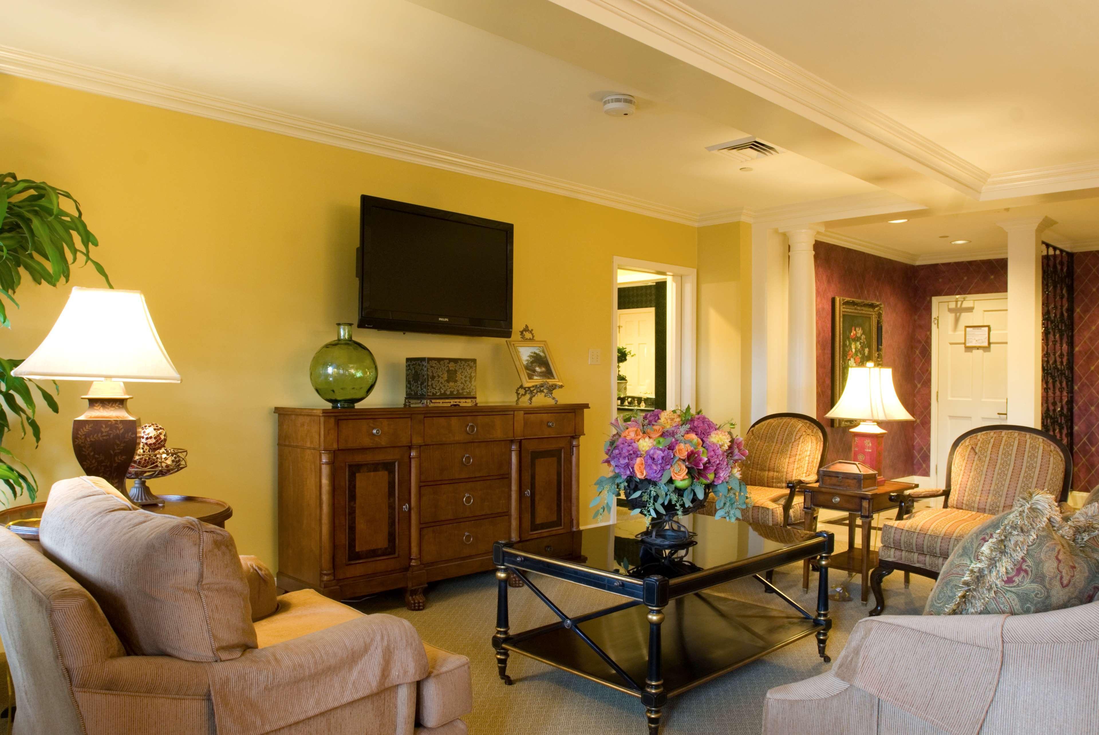 ניו אורלינס Bienville House Hotel מראה חיצוני תמונה