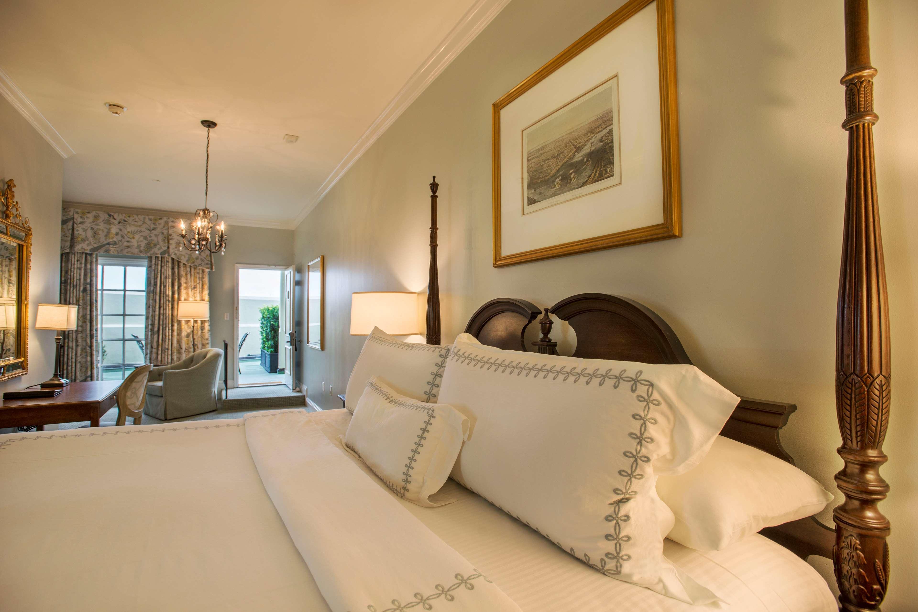 ניו אורלינס Bienville House Hotel מראה חיצוני תמונה