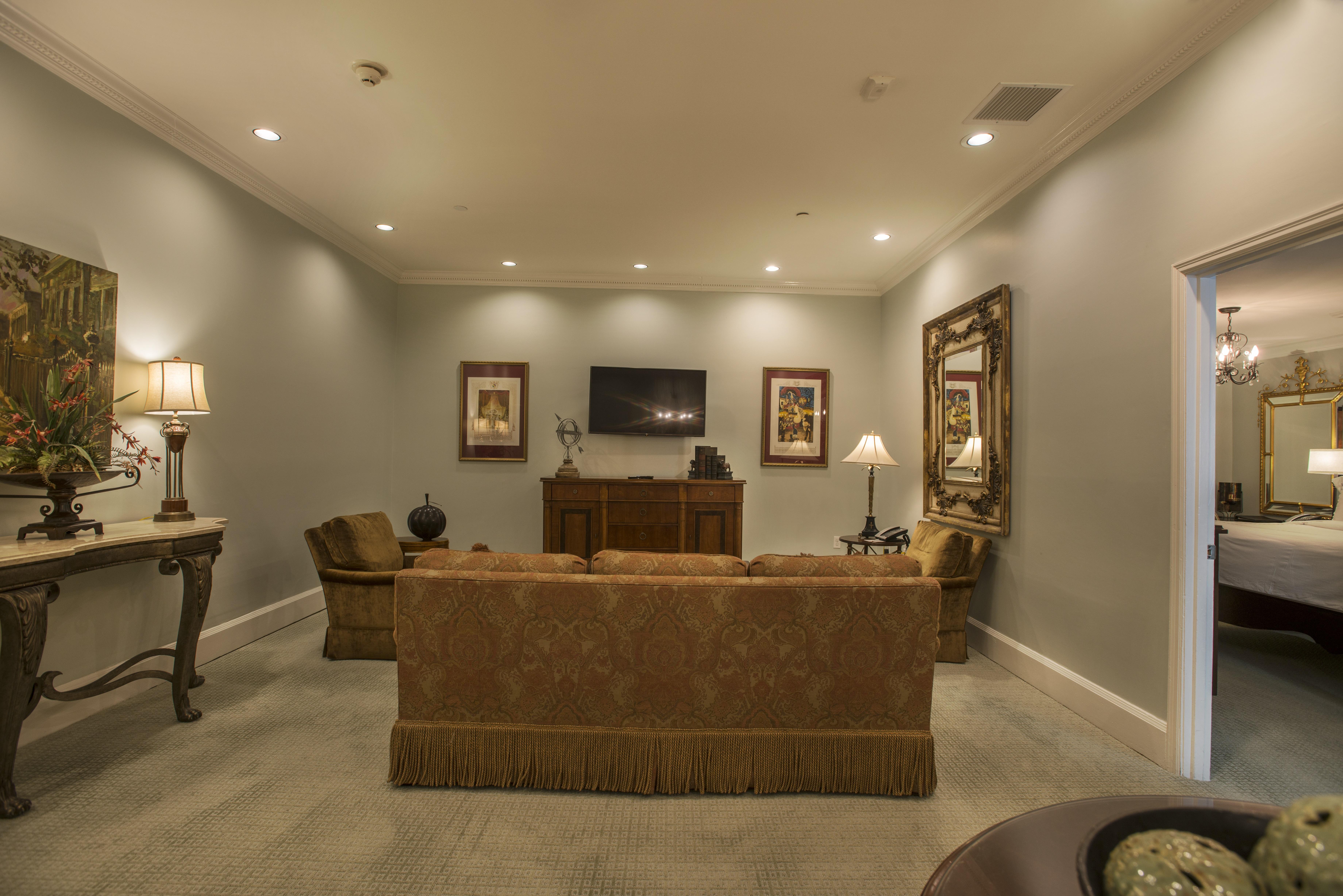 ניו אורלינס Bienville House Hotel מראה חיצוני תמונה