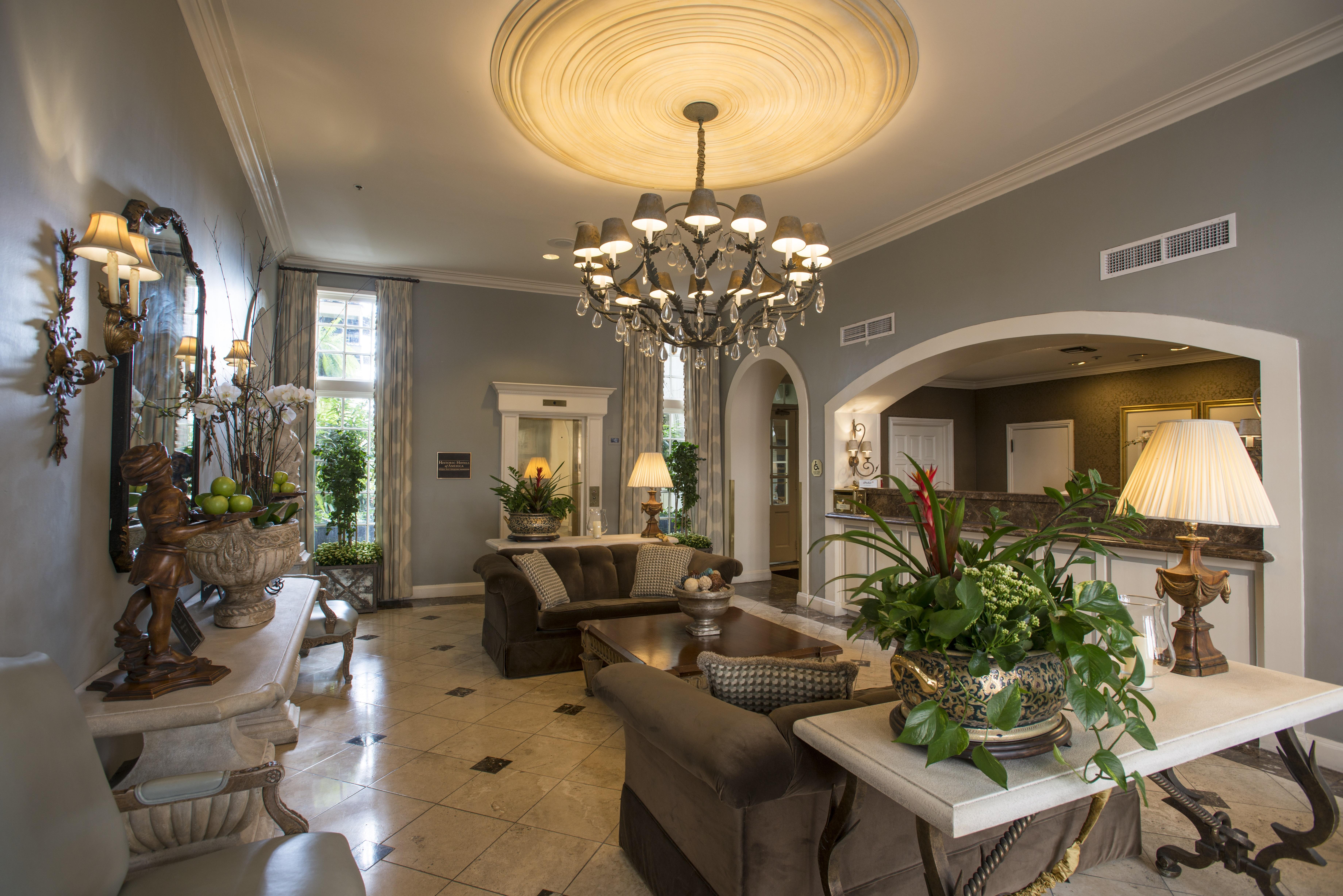 ניו אורלינס Bienville House Hotel מראה חיצוני תמונה