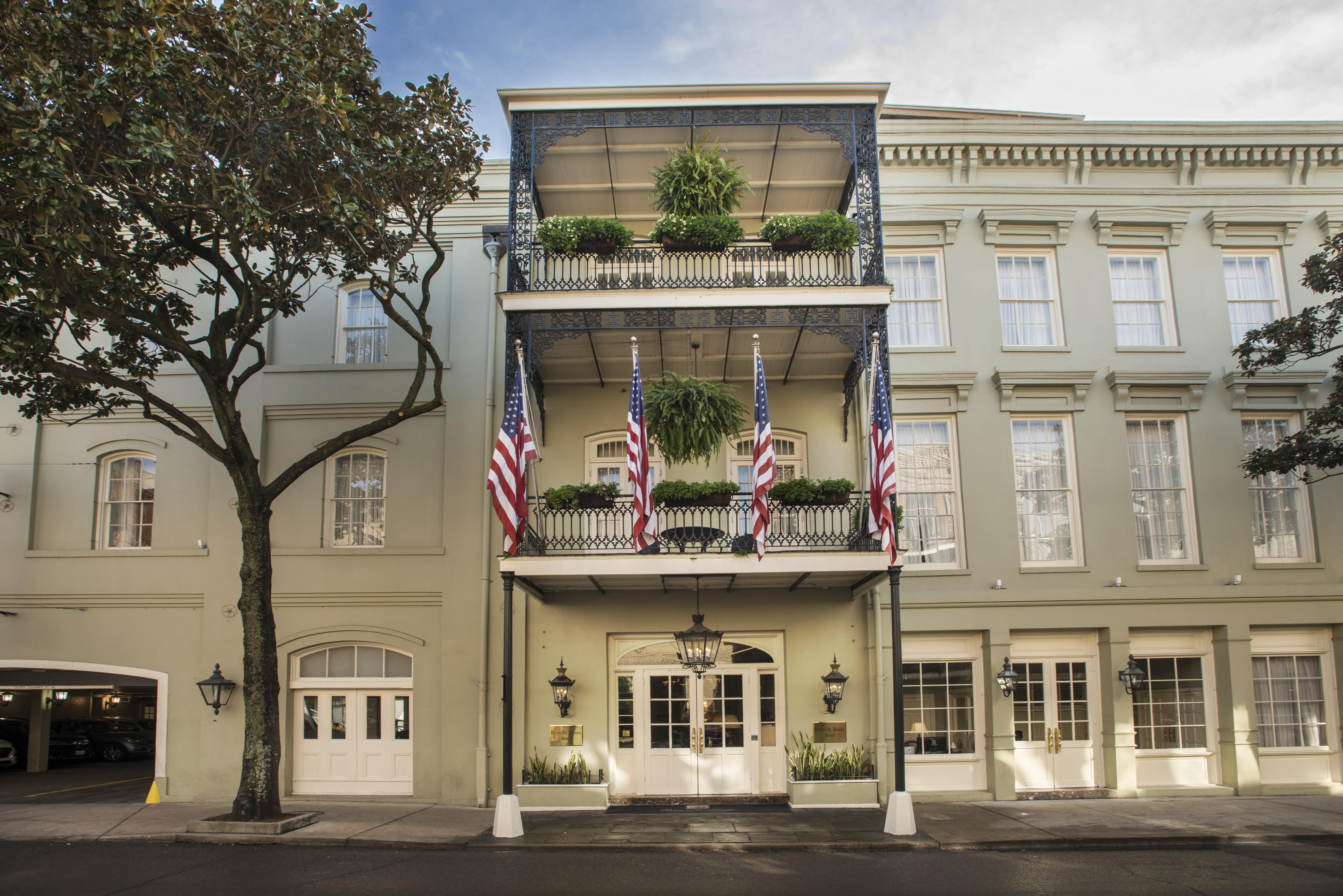 ניו אורלינס Bienville House Hotel מראה חיצוני תמונה